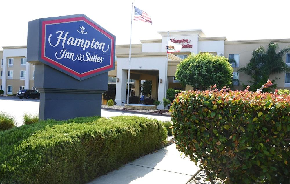 Hampton Inn & Suites Red Bluff Exterior photo